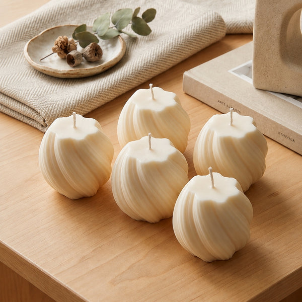 WeHome Candles – Ръчно изработена ароматна декоративна свещ от натурален восък, 5,5 см