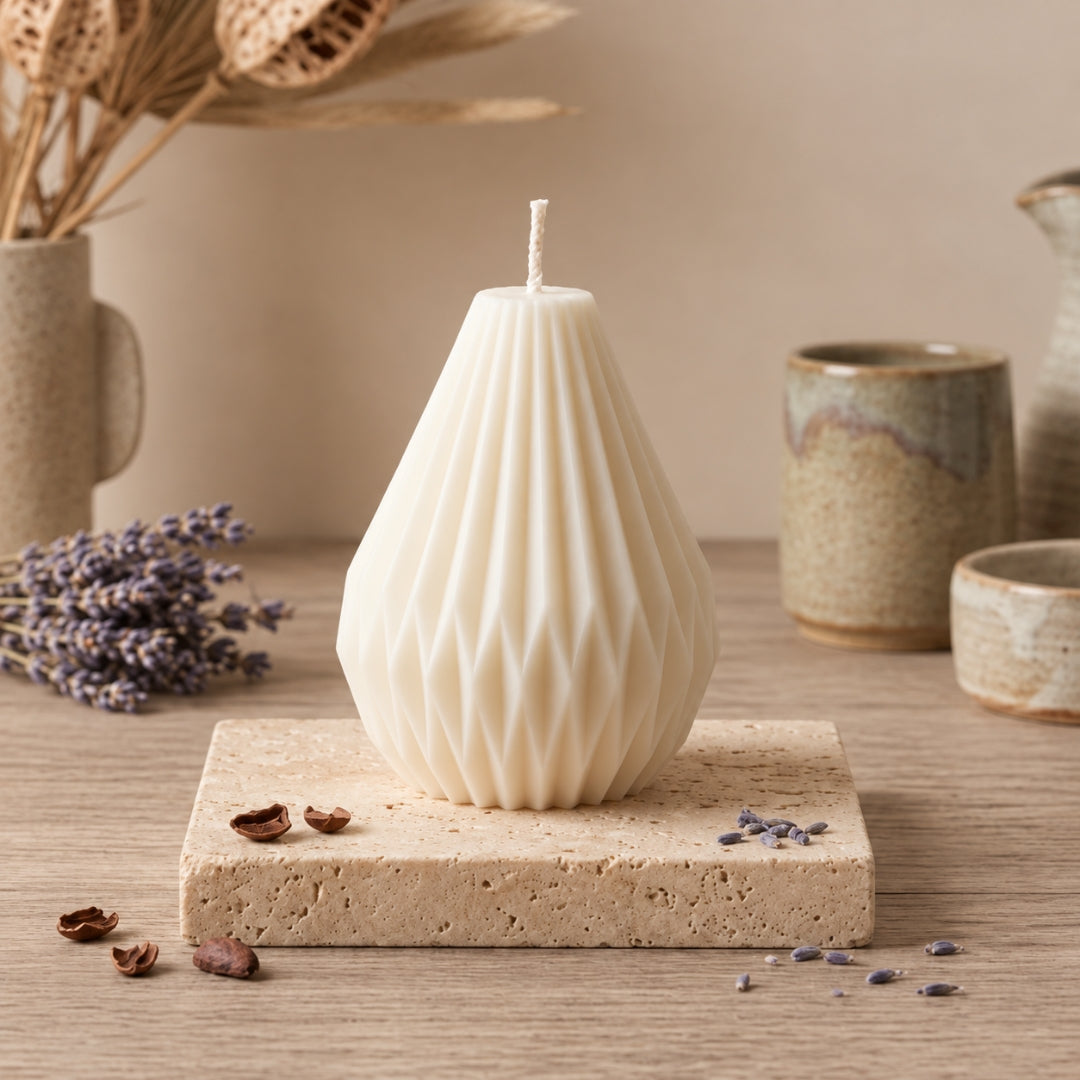 WeHome Candles – Ръчно изработена ароматна декоративна свещ от натурален восък, 6,5 см